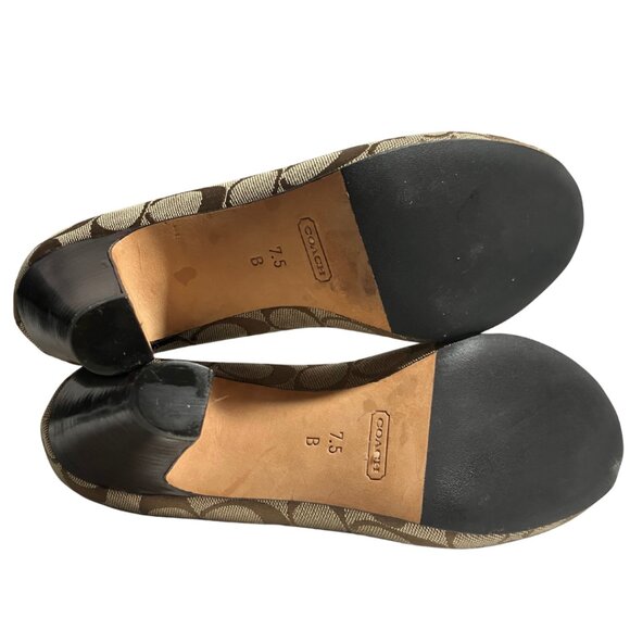 COACH Helaine Peep Toe Monogram Buckle Pumps Women’s Size 7.5M Khaki - Picture 7 of 15